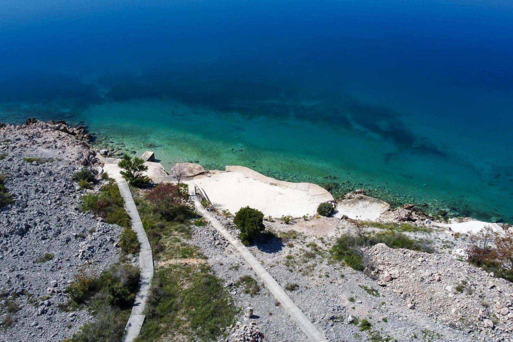 Beachfront House Nada - Happy Rentals Karlobag Εξωτερικό φωτογραφία