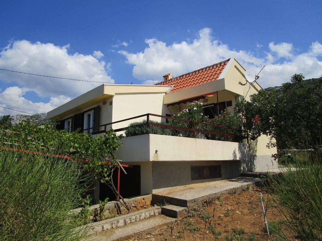 Beachfront House Nada - Happy Rentals Karlobag Δωμάτιο φωτογραφία